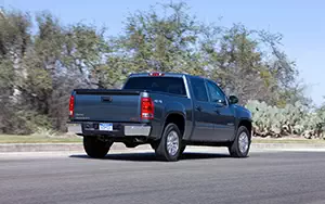 Cars wallpapers GMC Sierra Hybrid Crew Cab - 2009