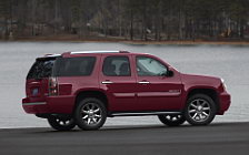 GMC Yukon Denali - 2007