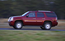 GMC Yukon Denali - 2007