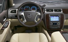 GMC Yukon Denali - 2007