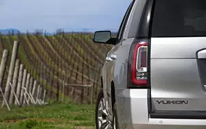 Cars wallpapers GMC Yukon SLT - 2014
