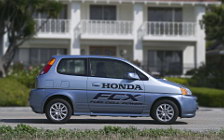 Cars wallpapers Honda FCX - 2003