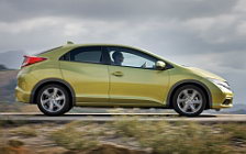 Cars wallpapers Honda Civic 5door - 2012