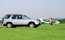 Cars wallpapers Honda CR-V - 2002