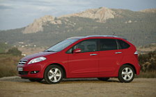 Cars wallpapers Honda FR-V - 2004