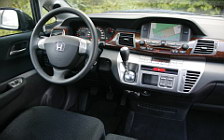 Cars wallpapers Honda FR-V - 2004