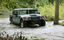 Cars wallpapers Hummer H1 - 2004