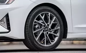 Cars wallpapers Hyundai Elantra Limited US-spec - 2018