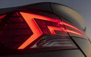 Cars wallpapers Hyundai Elantra Limited US-spec - 2018
