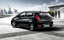 Cars wallpapers Hyundai Solaris Hatchback - 2011