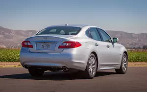 Cars wallpapers Infiniti Q70 Hybrid - 2013