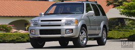 Infiniti QX4 - 2003