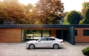 Cars wallpapers Jaguar XE Prestige UK-spec - 2015