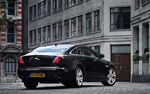 Cars wallpapers Jaguar XJ 3.0d UK-spec - 2014