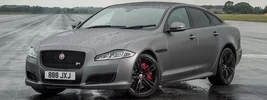 Jaguar XJR575 UK-spec - 2017