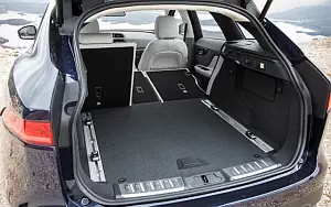 Cars wallpapers Jaguar F-Pace Portfolio 30d AWD - 2016