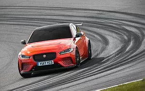 Cars wallpapers Jaguar XE SV Project 8 - 2017