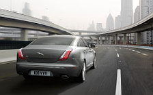 Wallpapers Jaguar XJ - 2010