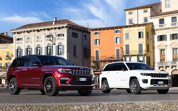 Cars wallpapers Jeep Grand Cherokee Summit Reserve 4xe EU-spec - 2022