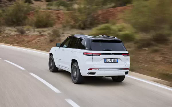 Cars wallpapers Jeep Grand Cherokee Summit Reserve 4xe EU-spec - 2023