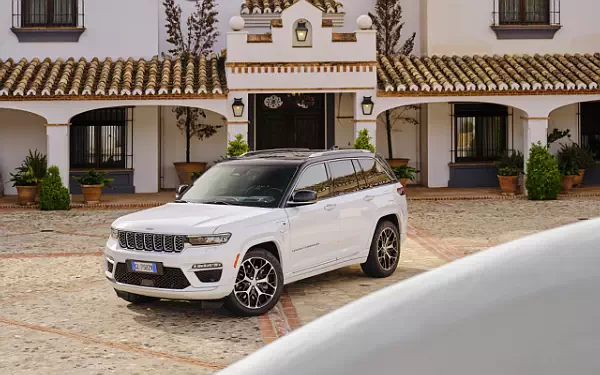 Cars wallpapers Jeep Grand Cherokee Summit Reserve 4xe EU-spec - 2023
