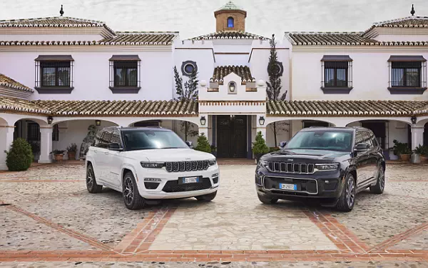 Cars wallpapers Jeep Grand Cherokee Summit Reserve 4xe EU-spec - 2023