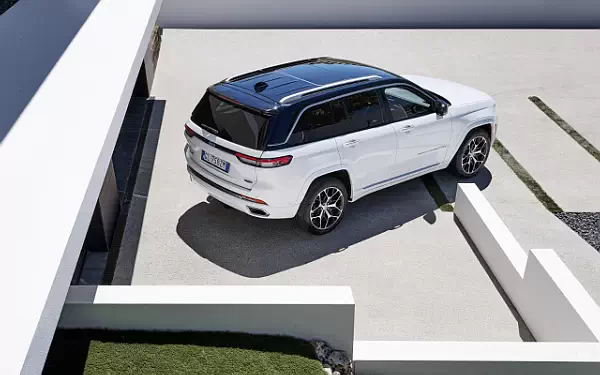 Cars wallpapers Jeep Grand Cherokee Summit Reserve 4xe EU-spec - 2023