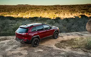 Cars wallpapers Jeep Cherokee Trailhawk - 2013