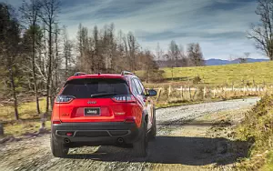 Cars wallpapers Jeep Cherokee Trailhawk - 2018