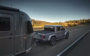 Cars wallpapers Jeep Gladiator Overland - 2019