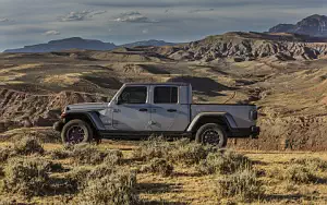 Cars wallpapers Jeep Gladiator Overland - 2019