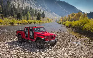 Cars wallpapers Jeep Gladiator Rubicon - 2019