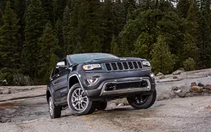 Cars wallpapers Jeep Grand Cherokee Limited - 2013