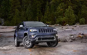 Cars wallpapers Jeep Grand Cherokee Limited - 2013