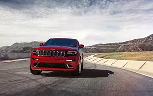 Cars wallpapers Jeep Grand Cherokee SRT - 2013