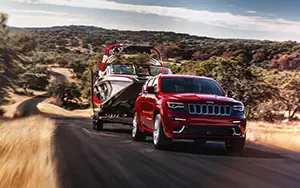 Cars wallpapers Jeep Grand Cherokee SRT - 2013