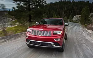 Cars wallpapers Jeep Grand Cherokee Summit - 2013