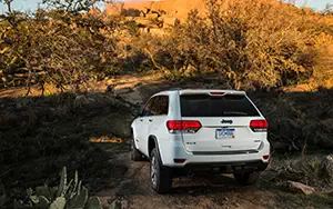 Cars wallpapers Jeep Grand Cherokee Limited - 2014