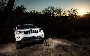 Cars wallpapers Jeep Grand Cherokee Limited - 2014