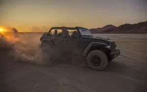 Cars wallpapers Jeep Wrangler Unlimited Rubicon 392 with Jeep Performance Parts - 2021