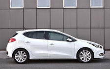 Cars wallpapers Kia Cee'd - 2012