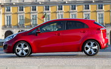 Cars wallpapers Kia Rio 5door Red - 2011