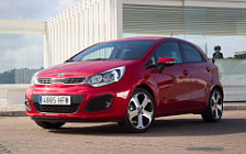 Cars wallpapers Kia Rio 5door Red - 2011