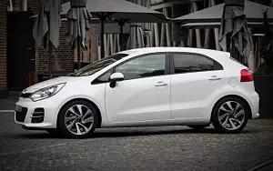 Cars wallpapers Kia Rio 5door - 2015