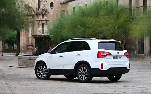 Cars wallpapers Kia Sorento - 2012