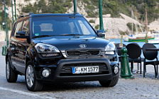 Cars wallpapers Kia Soul Black - 2011