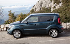 Cars wallpapers Kia Soul Blue - 2011