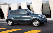 Cars wallpapers Kia Soul Blue - 2011