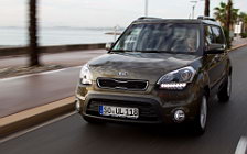 Cars wallpapers Kia Soul Green - 2011