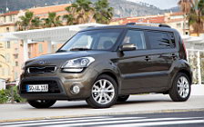 Cars wallpapers Kia Soul Green - 2011